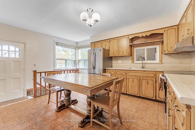 534 Glengrove Ave, House detached with 4 bedrooms, 3 bathrooms and 3 parking in Toronto ON | Image 3