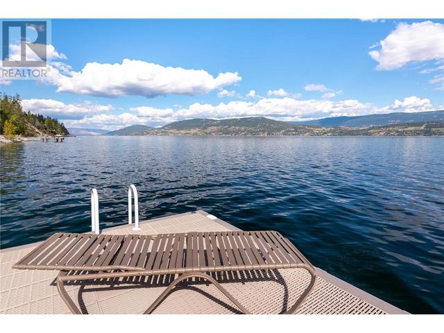 4069 Westside Road N, House detached with 5 bedrooms, 5 bathrooms and 12 parking in Central Okanagan West BC | Image 4