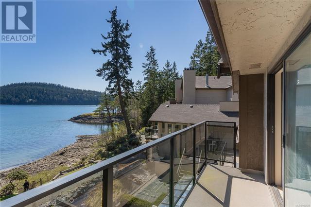 630 Dinner Bay Rd, House detached with 12 bedrooms, 16 bathrooms and 12 parking in Southern Gulf Islands BC | Image 30