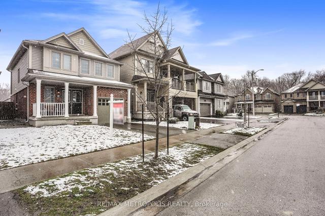 8484 Sweet Chestnut Dr, House detached with 3 bedrooms, 3 bathrooms and 2 parking in Niagara Falls ON | Image 12