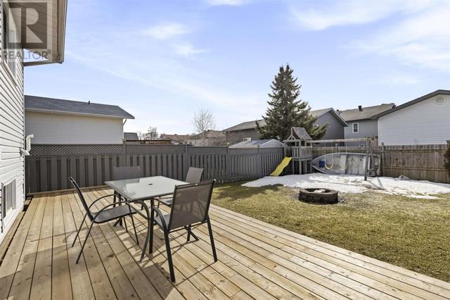 65 Muriel Dr, House detached with 4 bedrooms, 2 bathrooms and null parking in Sault Ste. Marie ON | Image 2