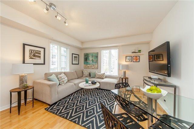 Th1117 - 50 East Liberty St, Townhouse with 2 bedrooms, 2 bathrooms and 1 parking in Toronto ON | Image 4