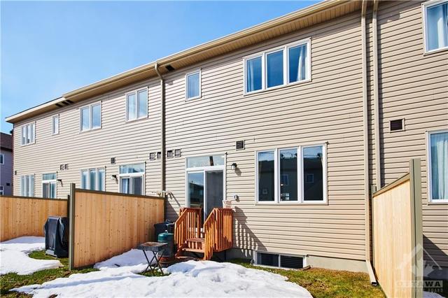 66 Damselfish Walk, Townhouse with 3 bedrooms, 3 bathrooms and 3 parking in Ottawa ON | Image 30