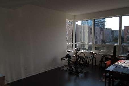 th10 - 57 East Liberty St, Townhouse with 2 bedrooms, 2 bathrooms and 1 parking in Toronto ON | Image 6