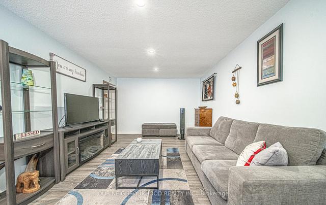 212 - 936 Glen St, Condo with 2 bedrooms, 1 bathrooms and 1 parking in Oshawa ON | Image 10