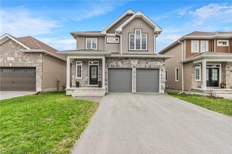 1507 Berkshire Drive, House detached with 4 bedrooms, 4 bathrooms and 4 parking in Kingston ON | Card Image