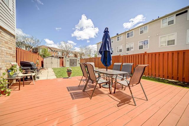 45 Reindeer Dr, House attached with 3 bedrooms, 3 bathrooms and 6 parking in Toronto ON | Image 27