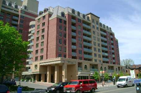 1014 - 171 Main St, Home with 1 bedrooms, 2 bathrooms and 1 parking in Brampton ON | Image 1