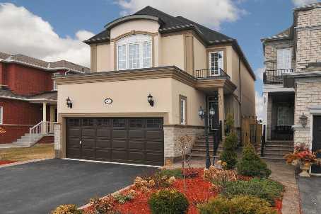 45 Umbria Cres, House detached with 4 bedrooms, 3 bathrooms and 4 parking in Vaughan ON | Image 1