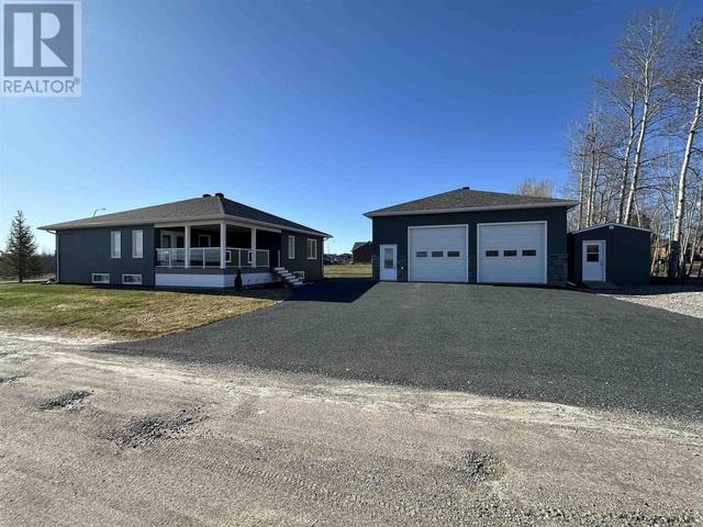 503 Twelfth Ave N, House detached with 3 bedrooms, 2 bathrooms and null parking in Cochrane ON | Image 7