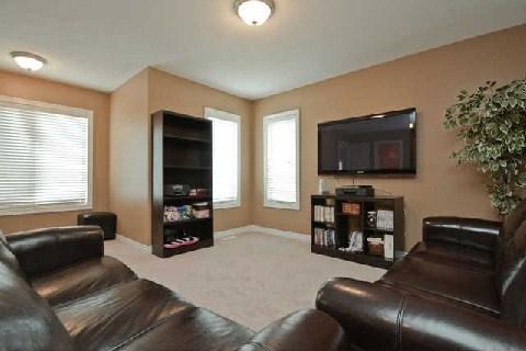 1012 Coyston Dr, House detached with 4 bedrooms, 3 bathrooms and 2 parking in Oshawa ON | Image 18