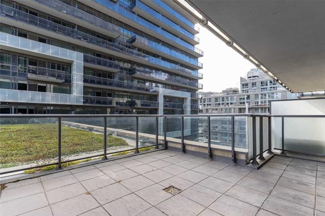 525 - 1030 King St W, Condo with 1 bedrooms, 1 bathrooms and 1 parking in Toronto ON | Image 11