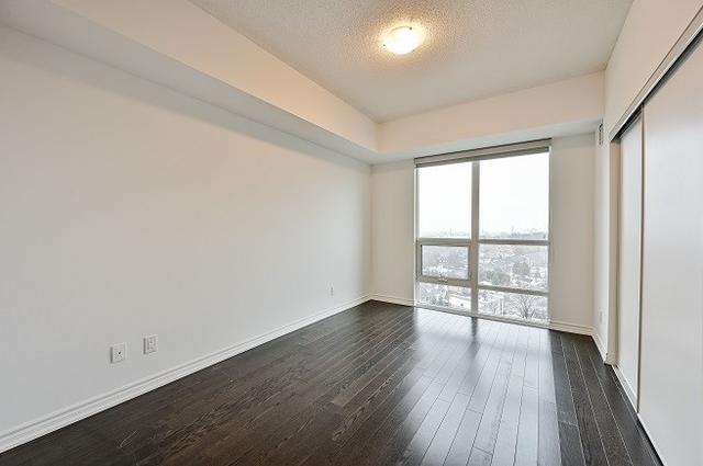 1002 - 7730 Kipling Ave, Condo with 2 bedrooms, 2 bathrooms and 1 parking in Vaughan ON | Image 7