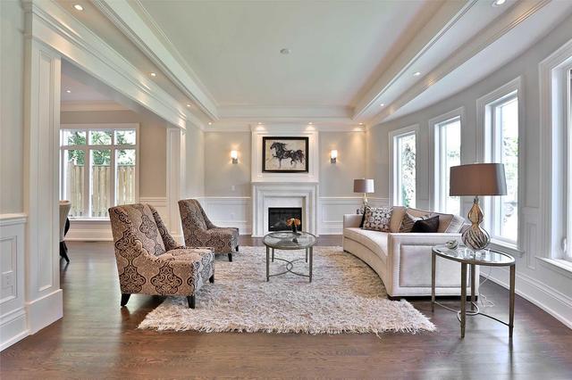 18 Viamede Cres, House detached with 4 bedrooms, 7 bathrooms and 7 parking in Toronto ON | Image 5