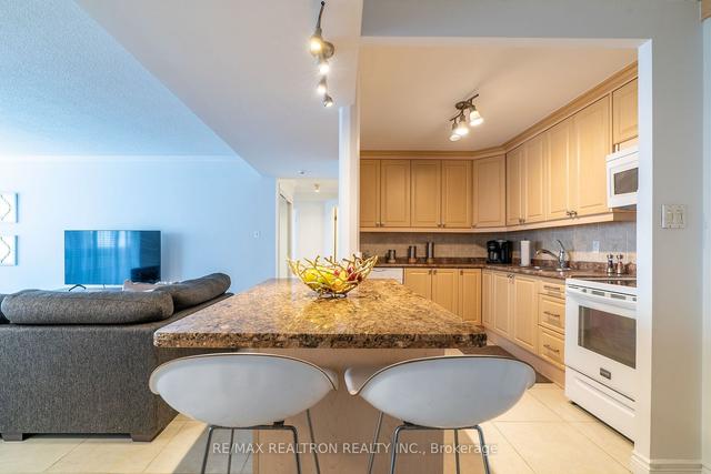 1403 - 50 Elm Drive East, Condo with 2 bedrooms, 1 bathrooms and 1 parking in Mississauga ON | Image 4