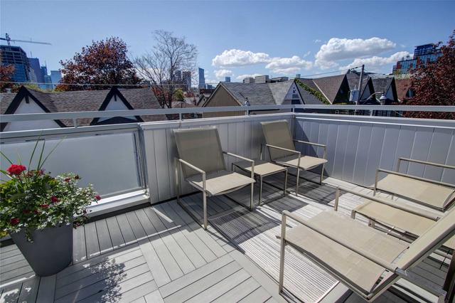 th3 - 23 Bright St, Townhouse with 3 bedrooms, 3 bathrooms and 1 parking in Toronto ON | Image 25