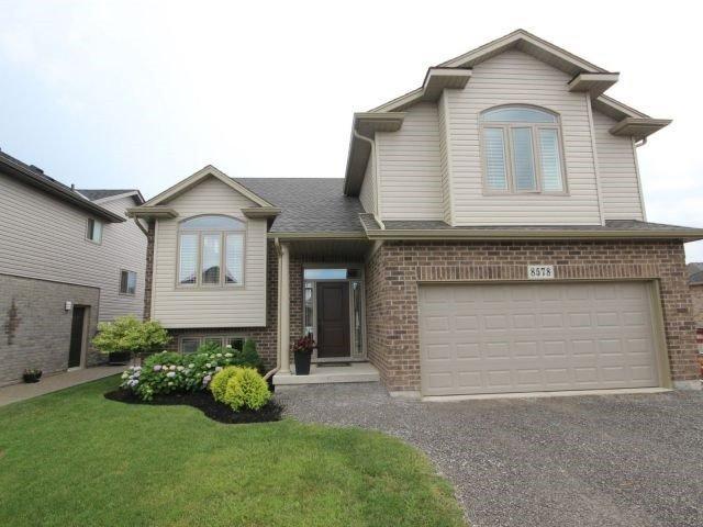 8578 Jennifer Cres, House detached with 3 bedrooms, 2 bathrooms and 2 parking in Niagara Falls ON | Image 1