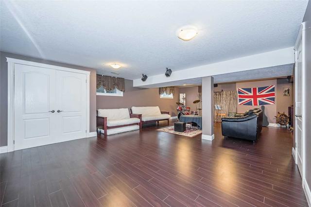85 Paige St, House detached with 4 bedrooms, 5 bathrooms and 4 parking in Kitchener ON | Image 20