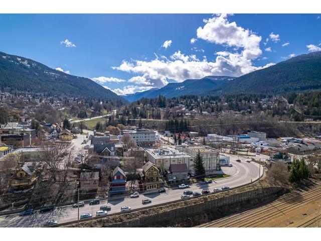 116 Vernon Street, Home with 0 bedrooms, 0 bathrooms and null parking in Nelson BC | Image 26