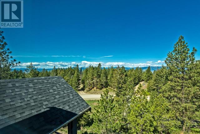 145 Grizzly Place, House detached with 3 bedrooms, 2 bathrooms and 2 parking in Okanagan Similkameen A BC | Image 35