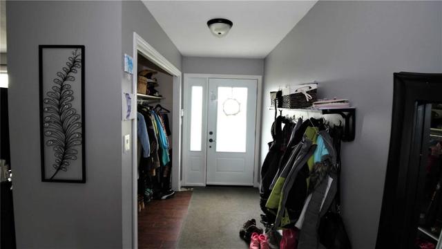 385 Durham St E, House detached with 3 bedrooms, 2 bathrooms and 9 parking in Wellington North ON | Image 19