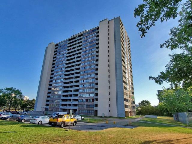 607 - 3380 Eglinton Ave E, Condo with 3 bedrooms, 2 bathrooms and 1 parking in Toronto ON | Image 10