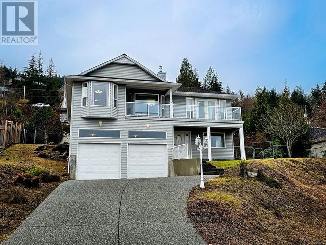 5182 Dunn Pl, House detached with 3 bedrooms, 3 bathrooms and 2 parking in Nanaimo BC | Image 1
