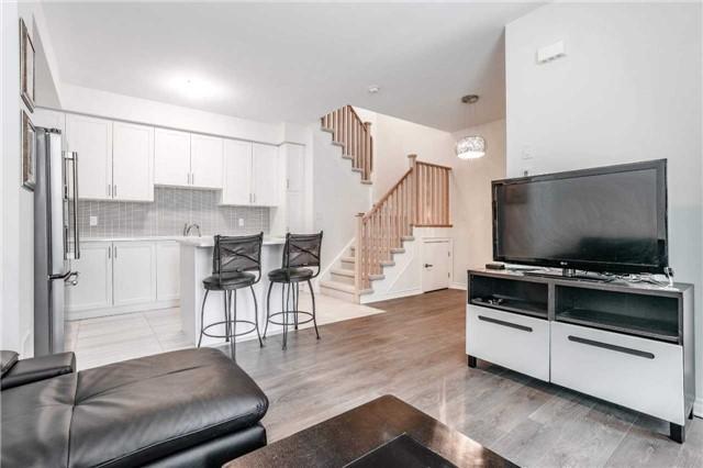 Th92 - 2 Holiday Dr, Townhouse with 3 bedrooms, 3 bathrooms and 1 parking in Toronto ON | Image 2