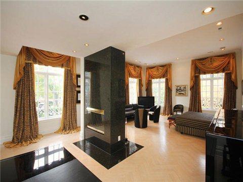 21 Old Colony Rd, House detached with 6 bedrooms, 10 bathrooms and 12 parking in Toronto ON | Image 13