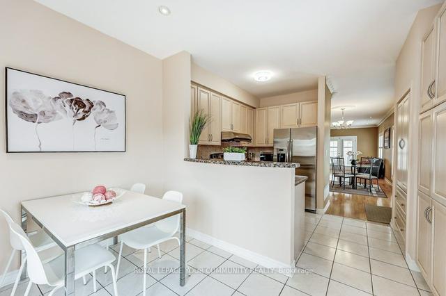 1 Humphrey Gate, House attached with 4 bedrooms, 3 bathrooms and 3 parking in Toronto ON | Image 4