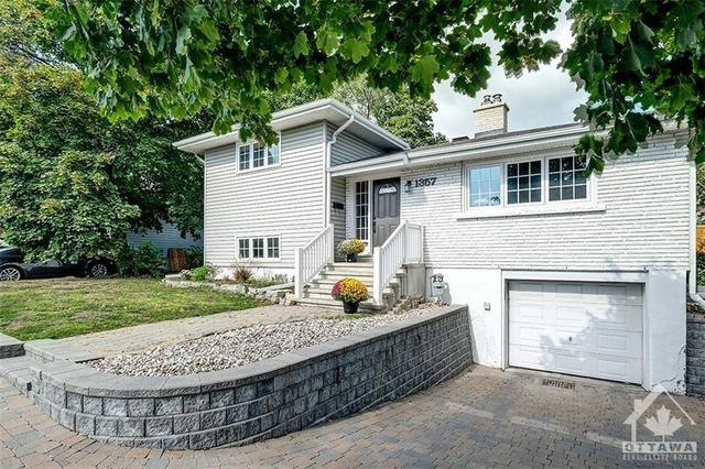 1357 Heron Road, House detached with 3 bedrooms, 2 bathrooms and 3 parking in Ottawa ON | Image 1