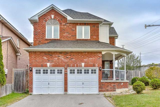 1 Woodcock Ave, House detached with 5 bedrooms, 3 bathrooms and 2 parking in Ajax ON | Image 1
