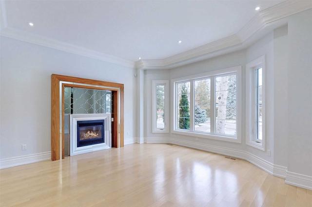7 Malabar Pl, House detached with 5 bedrooms, 7 bathrooms and 9 parking in Toronto ON | Image 23
