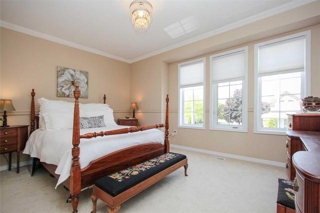 3892 Oland Dr, House detached with 3 bedrooms, 3 bathrooms and 2 parking in Mississauga ON | Image 11