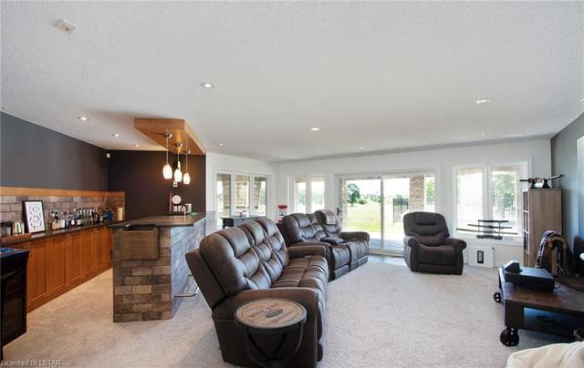 856588 Oxford Road 8 Road, House detached with 6 bedrooms, 4 bathrooms and 29 parking in Blandford Blenheim ON | Image 25