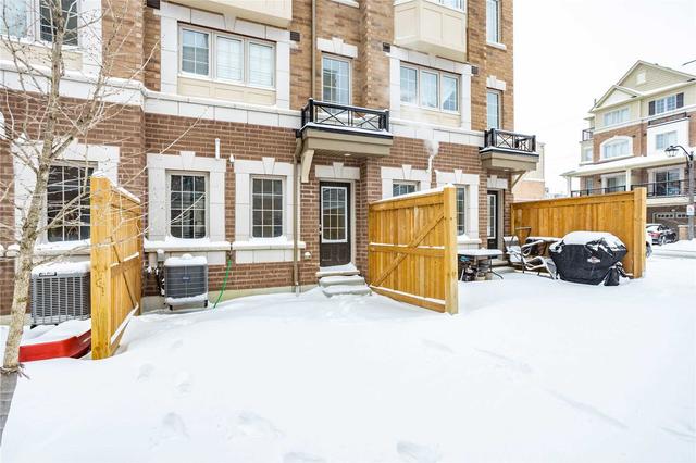37 Glenstal Path, Townhouse with 4 bedrooms, 3 bathrooms and 2 parking in Oshawa ON | Image 8