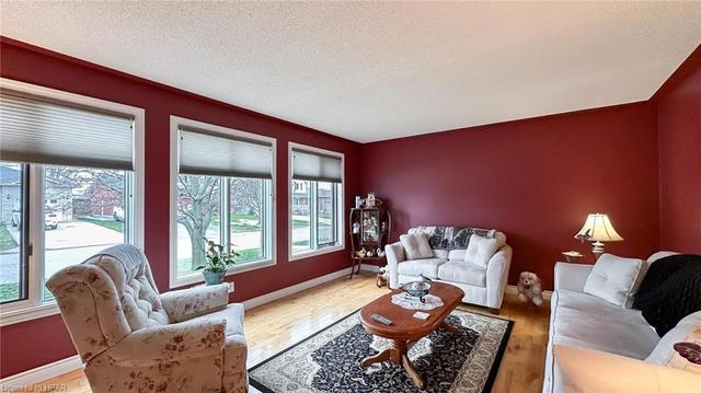 46 Balvina Drive W, House detached with 2 bedrooms, 2 bathrooms and 1 parking in Goderich ON | Image 23