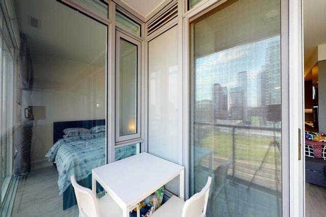 608e - 576 Front St W, Condo with 1 bedrooms, 1 bathrooms and 0 parking in Toronto ON | Image 6