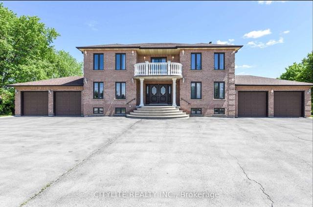upper - 3863 Castlemore Rd, House detached with 4 bedrooms, 3 bathrooms and 5 parking in Brampton ON | Image 1