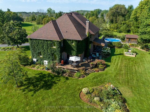 215 Georges Rd, House detached with 4 bedrooms, 3 bathrooms and 10 parking in Prince Edward County ON | Image 12