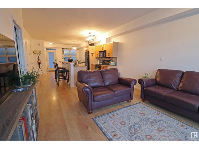 307 - 11933 106 Av Nw, Condo with 2 bedrooms, 1 bathrooms and null parking in Edmonton AB | Image 11