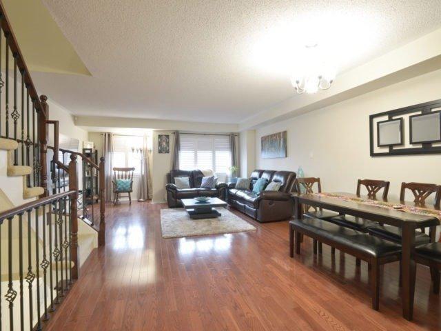 793 Candlestick Circ, House attached with 3 bedrooms, 4 bathrooms and 1 parking in Mississauga ON | Image 8