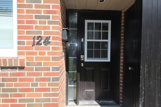 124 - 69 Godstone Rd, Townhouse with 2 bedrooms, 2 bathrooms and 1 parking in Toronto ON | Image 1