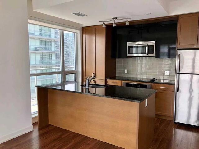 2320 - 98 Lillian St, Condo with 2 bedrooms, 2 bathrooms and 1 parking in Toronto ON | Image 23