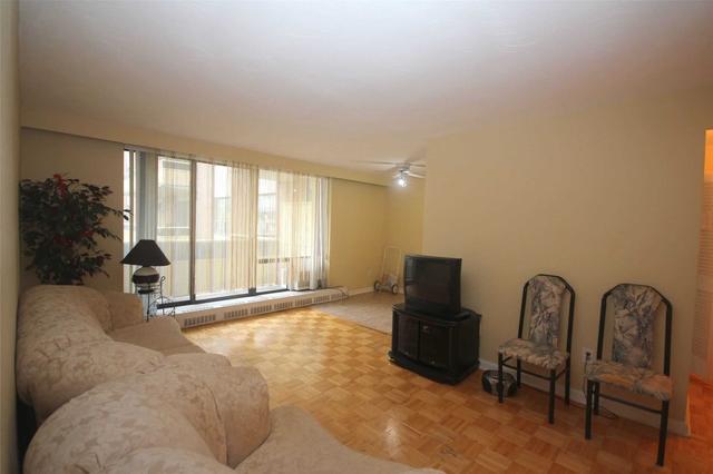 201 - 915 Midland Ave, Condo with 1 bedrooms, 1 bathrooms and 1 parking in Toronto ON | Image 15