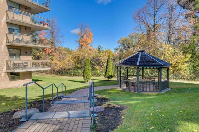 201 - 2502 Rutherford Rd, Condo with 2 bedrooms, 2 bathrooms and 1 parking in Vaughan ON | Image 17
