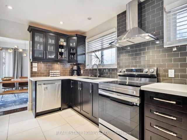 59 Kentish Cres, House detached with 3 bedrooms, 3 bathrooms and 6 parking in Toronto ON | Image 6