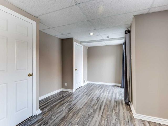 26 Guildpark Ptwy, Condo with 3 bedrooms, 3 bathrooms and 2 parking in Toronto ON | Image 14