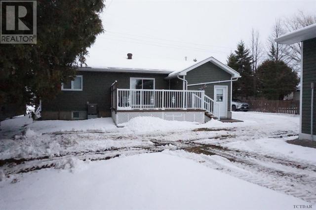 156 Haliburton Ave W, House detached with 3 bedrooms, 2 bathrooms and null parking in Temiskaming Shores ON | Image 35