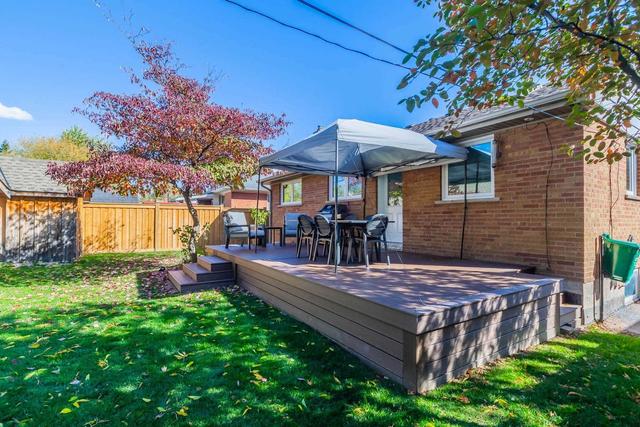 2103 Mount Royal Ave, House detached with 3 bedrooms, 2 bathrooms and 3 parking in Burlington ON | Image 19